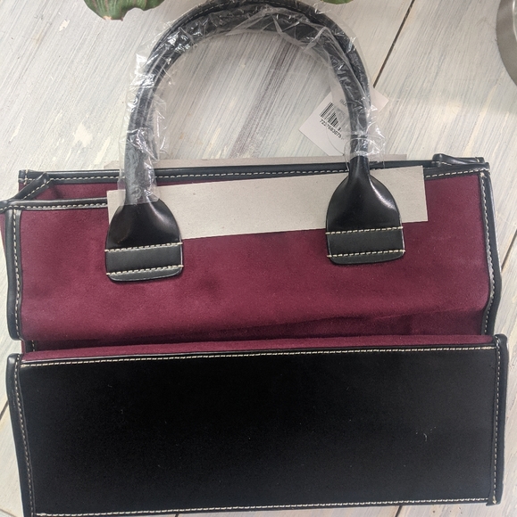 Saks Fifth Avenue burgundy tote bag - Picture 2 of 4